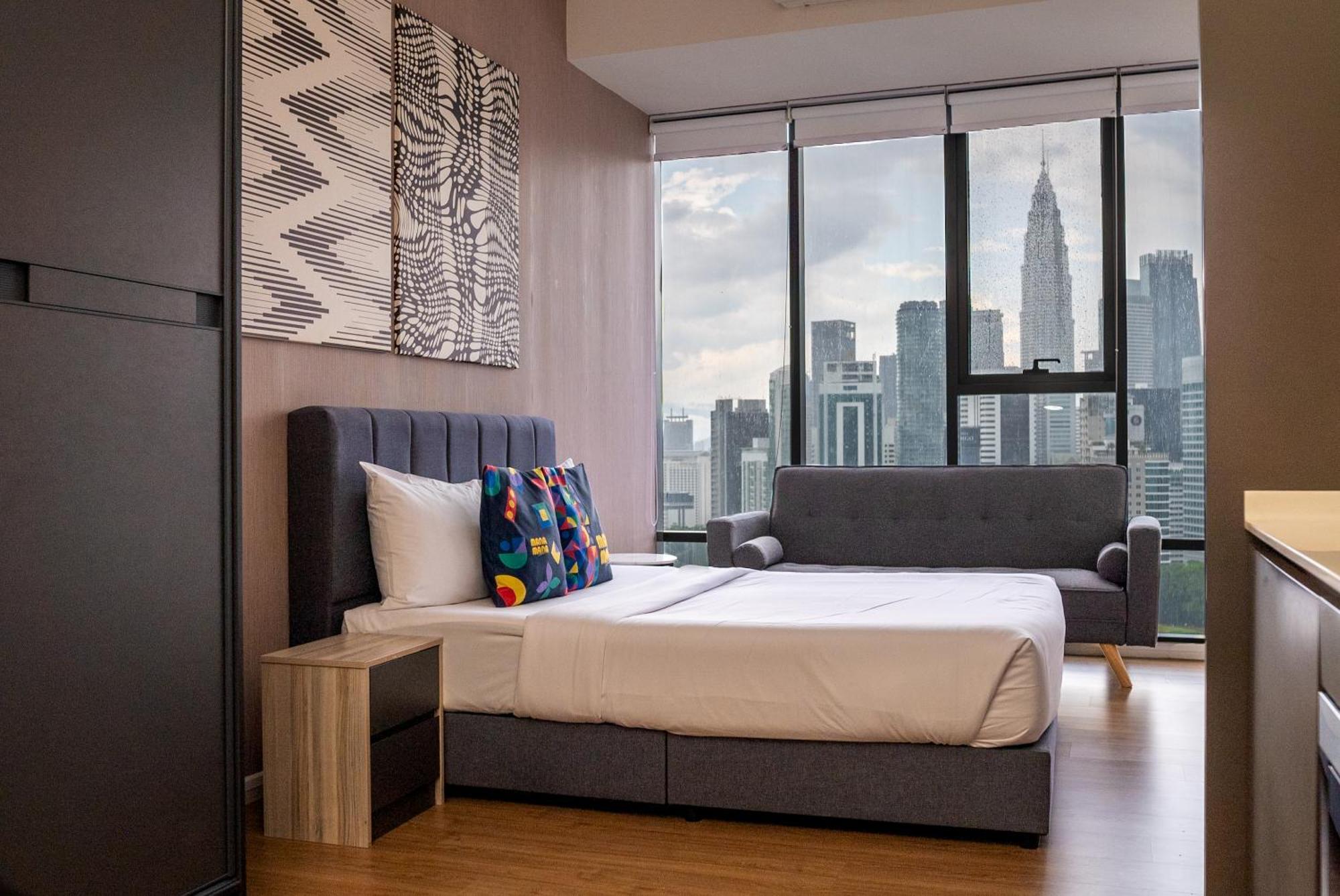 Ceylonz Klcc By Gsuites Kuala Lumpur Esterno foto